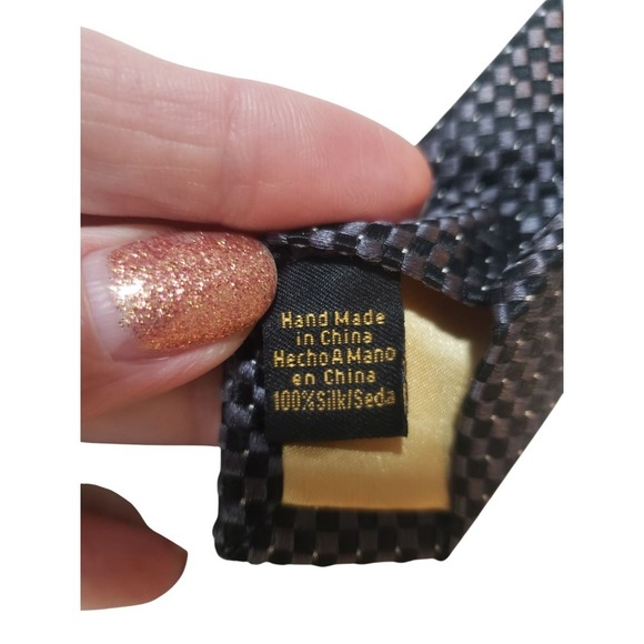 Donald J Trump Signature Collection Mens Tie Designer Luxury Black Silver Power - Picture 8 of 12